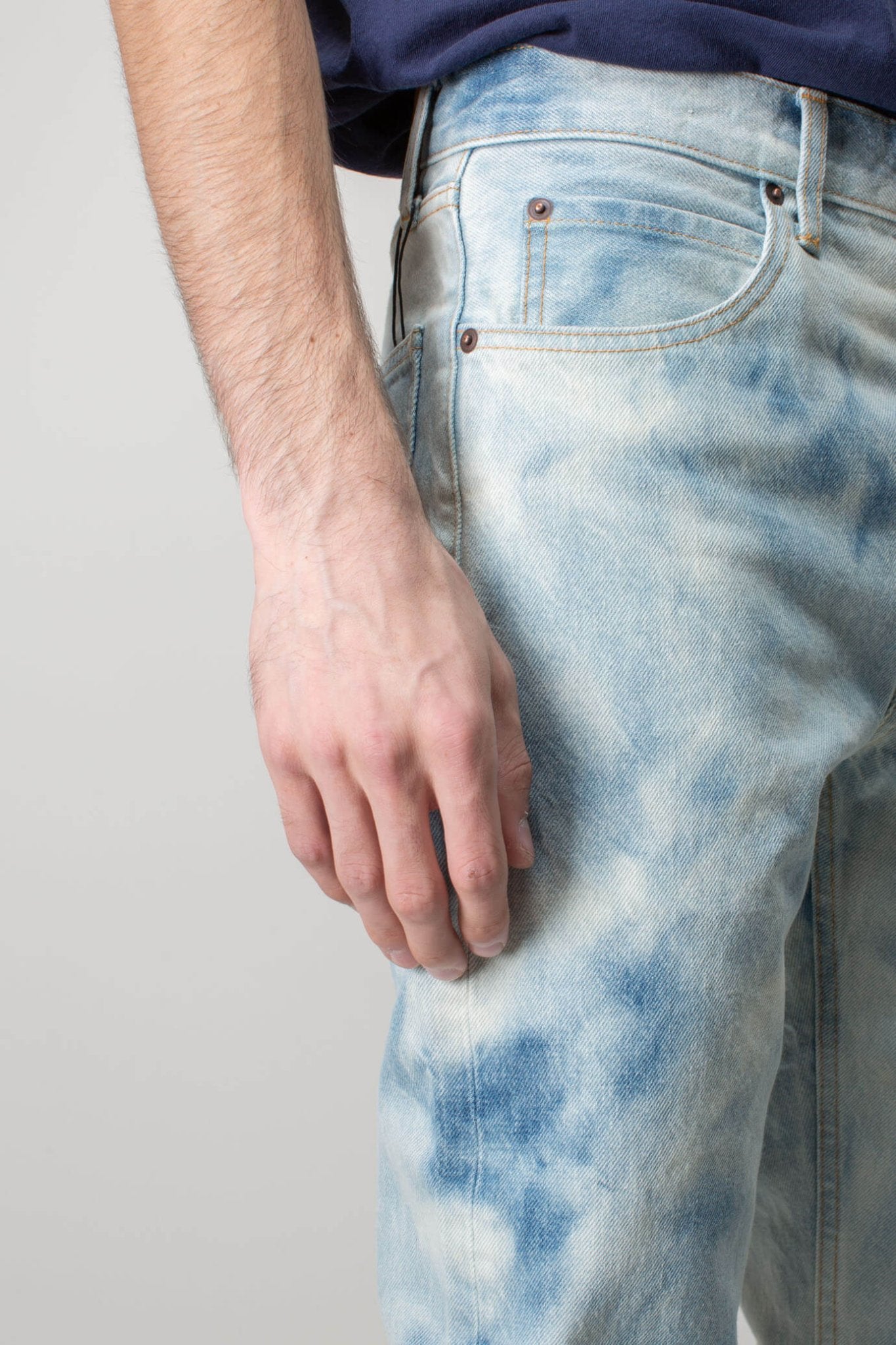 Seekings - Signature Slim Cut Jean - LABELS